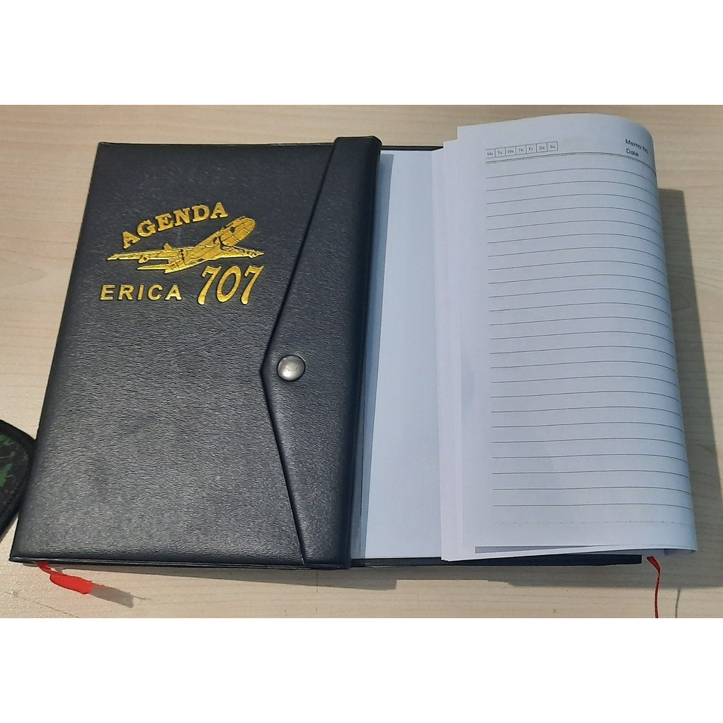 

Notebook Buku Agenda 787 Book Kerja Besar A5 Kulit Premium Deluxe Aesthetic Hard Cover Bisnis Kantor 707