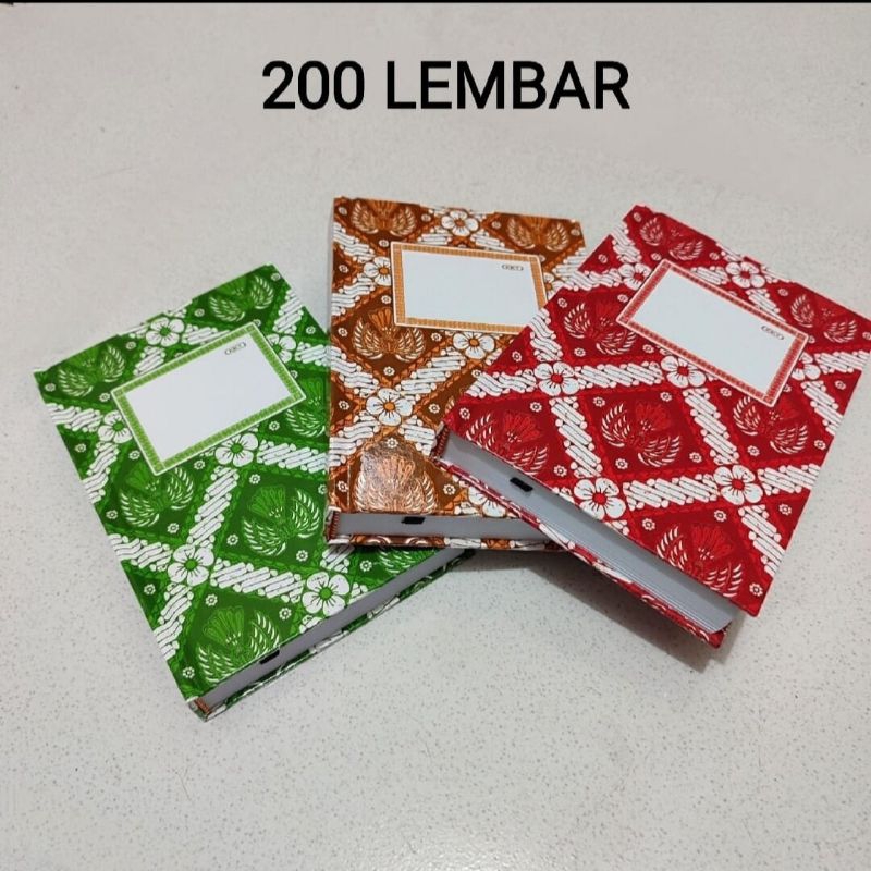 

1 Pcs Buku Oktavo 200 Lembar / Buku Kecil ( Ukuran 17 X 11 Cm )