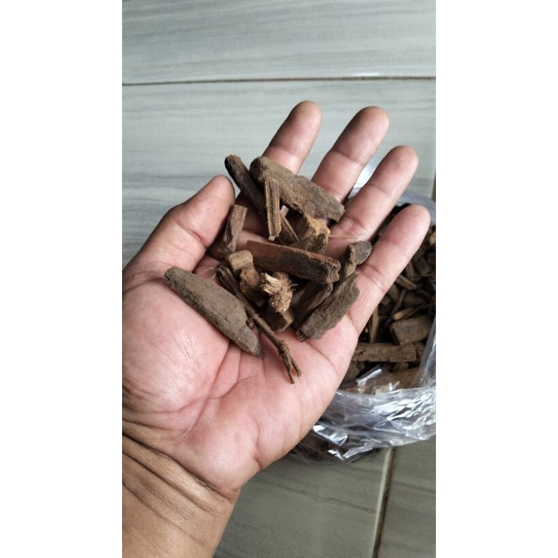 limbah kayu gaharu buaya asal kalimantan limbah serbuk gaharu