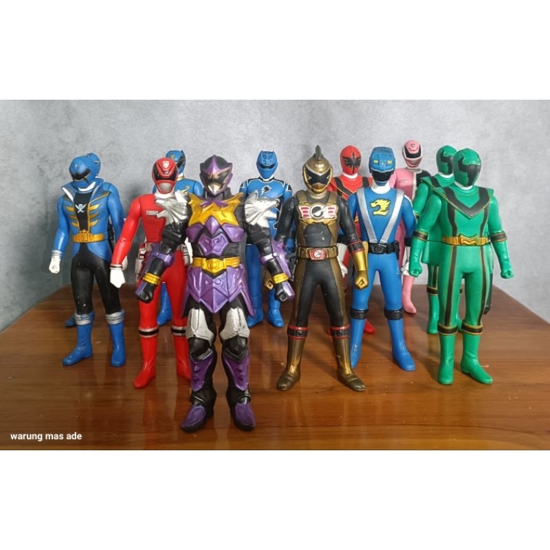 ACTION FIGURE SENTAI HERO SERIES 14CM SHS SUPER SENTAI ORIGINAL BANDAI