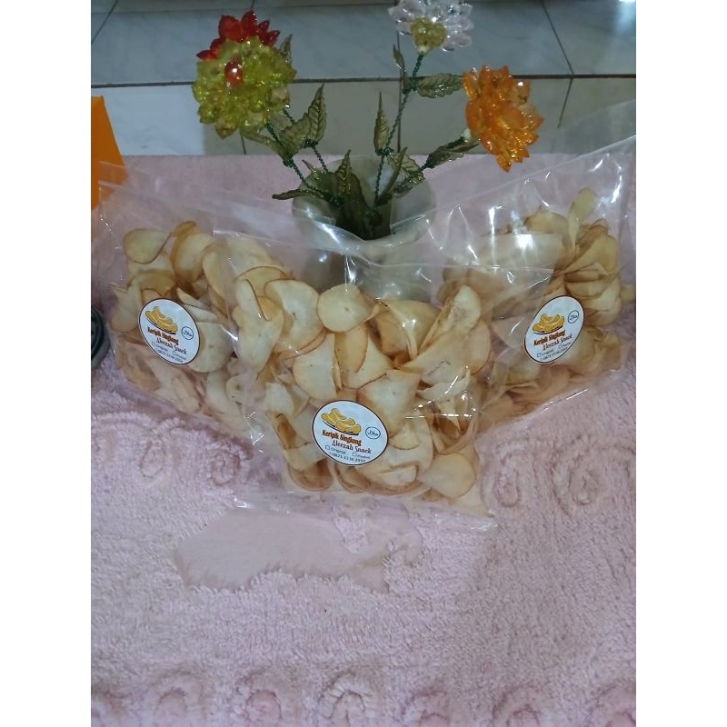

Keripik Singkong original,600gram/3bungkus