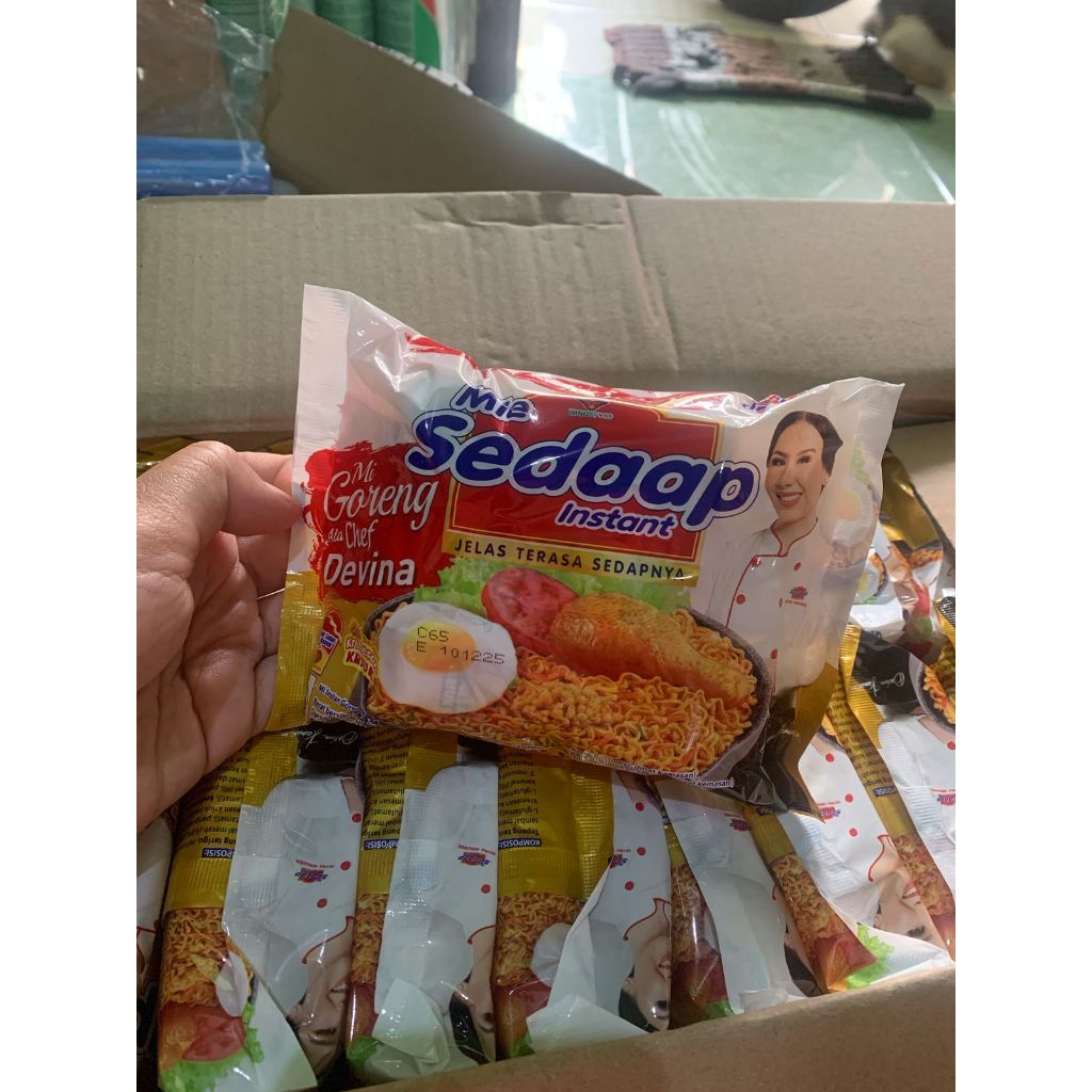 

Sedap Mie Goreng Chef Devina (Isi 3pcs) Paket Hemat