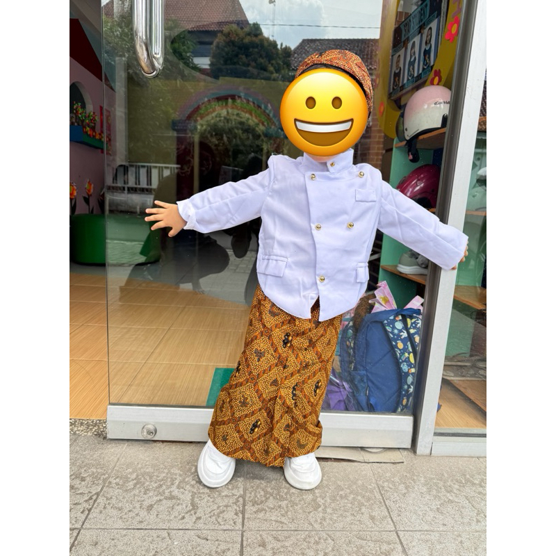 PRELOVED BAJU ADAT JAWA BESKAP SET ANAK LAKI LAKI 2 TAHUN