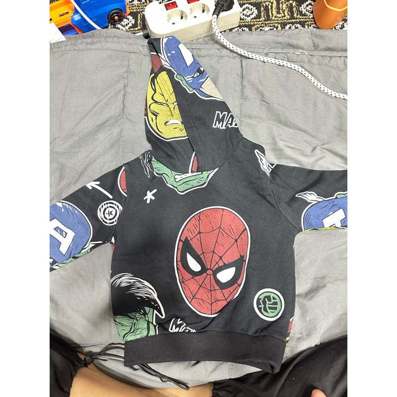 preloved set hoodie marvel 1-2 thn