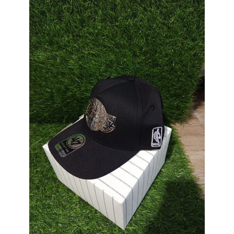 topi baseball motif lakers plat besi warna silver full tag