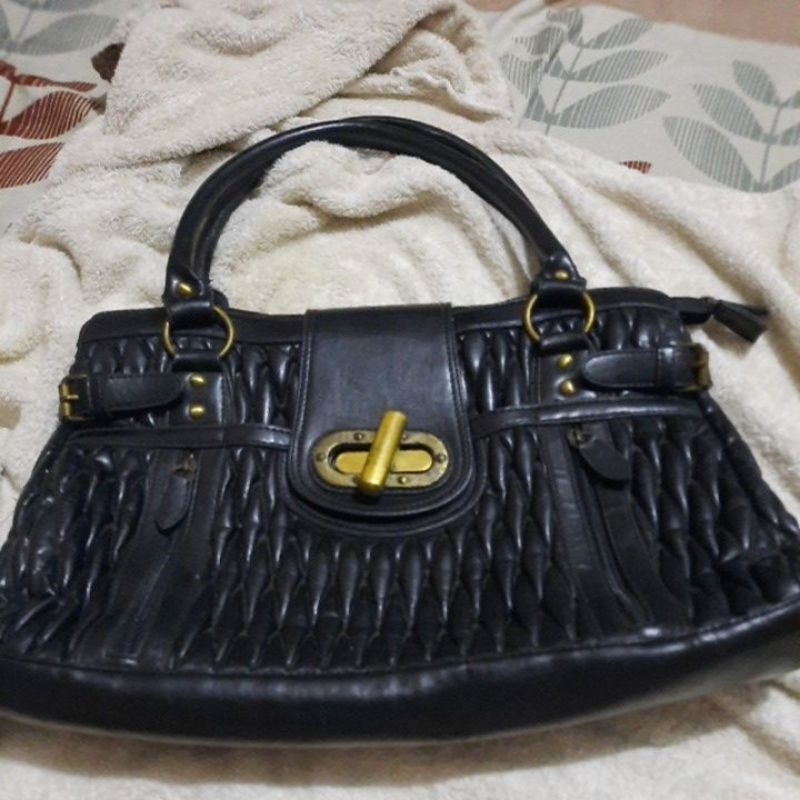 Tas kerja wanita hitam Kulas