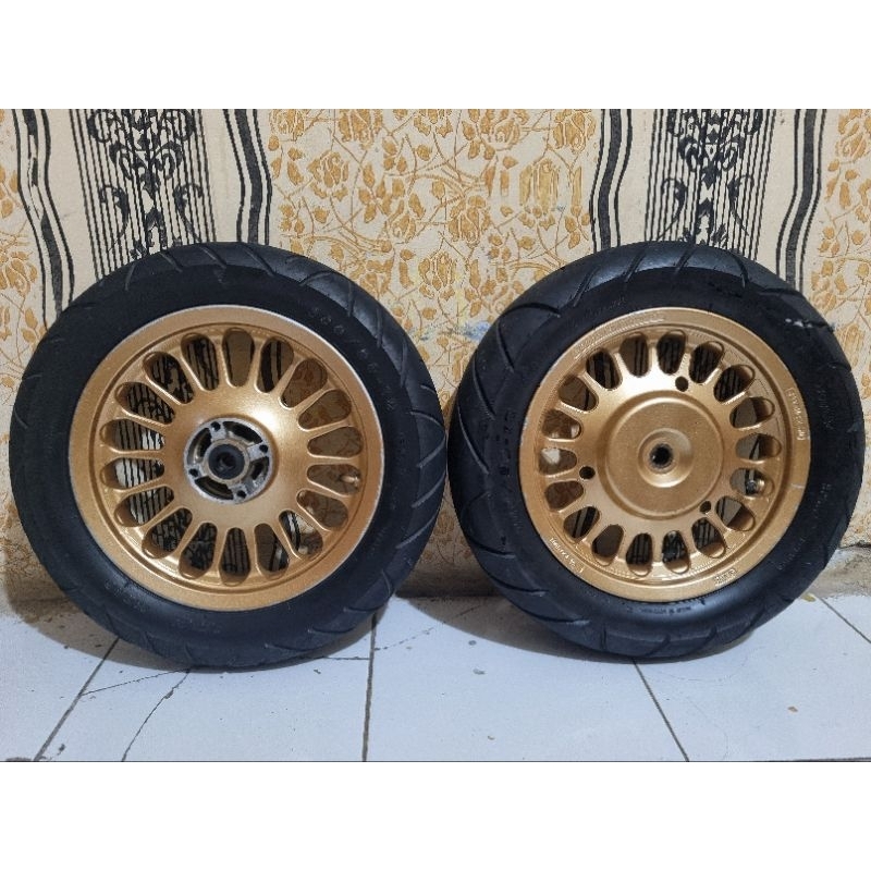 VND R 12 + SET BAN DEPAN BELAKANG