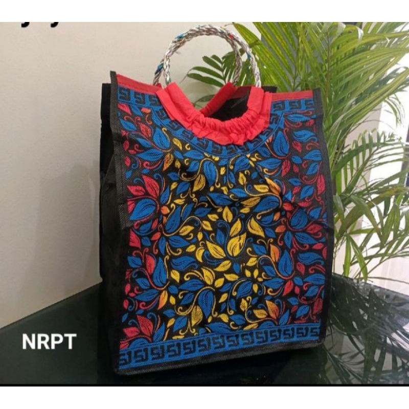 

tas hajatan batik mewah perak bulat 22