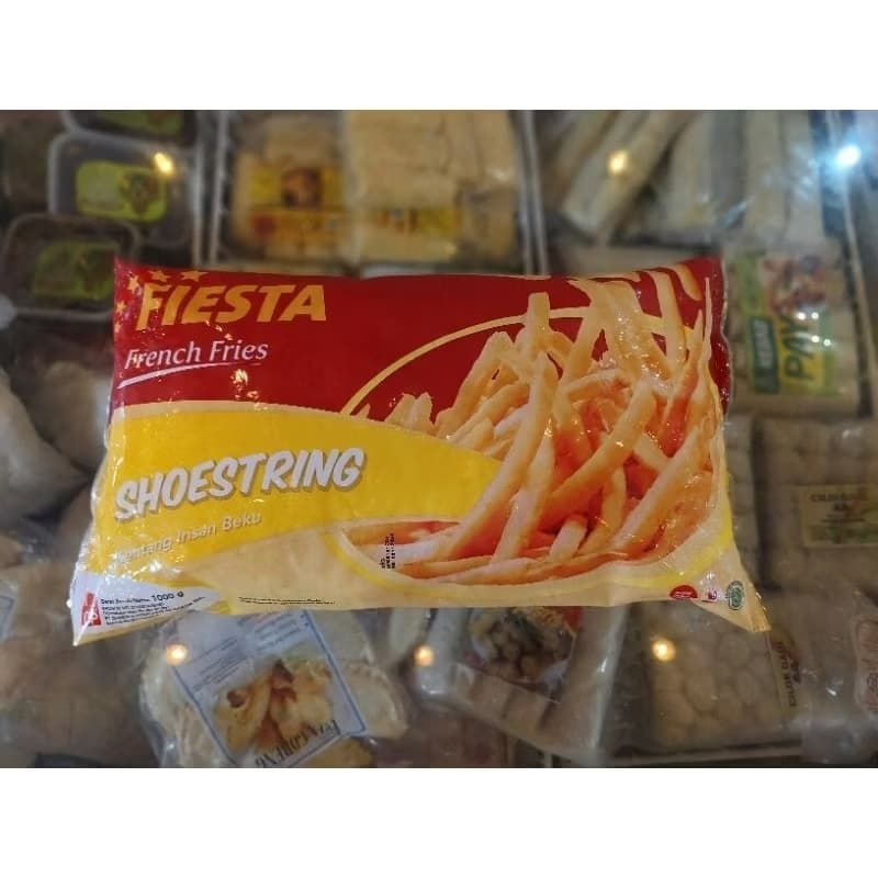 

fiesta frènch fries shoestring 1kg kentang goreng frozen