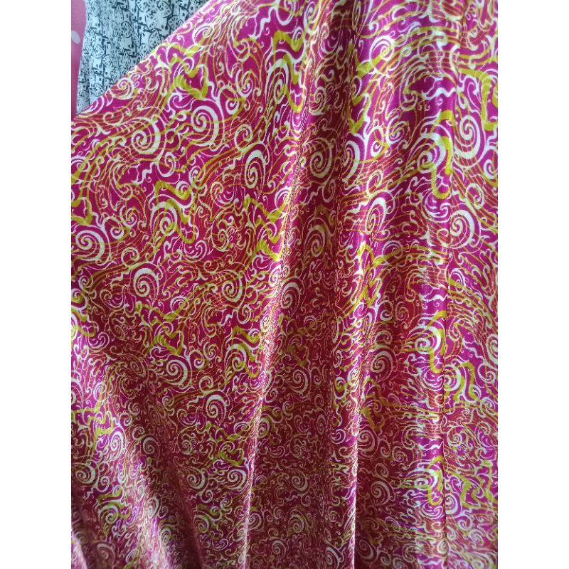 kain satin silk premium motif batik