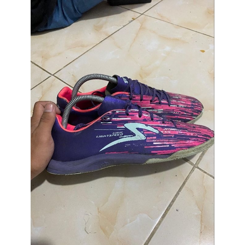 Sepatu futsal SPECS LS REBORN VALHALLA