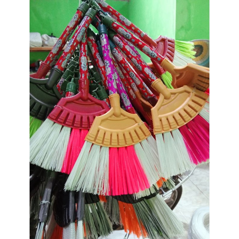 sapu mobil gagang pendek-sapu anak-sapu edukasi anak-sapu kecil-sapu 9jari-sapu warna-sapu warna-sap