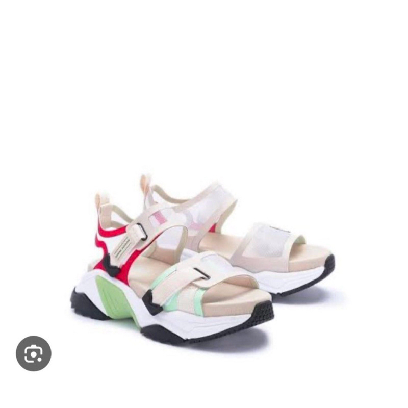 Preloved Skechers X Mark Nason