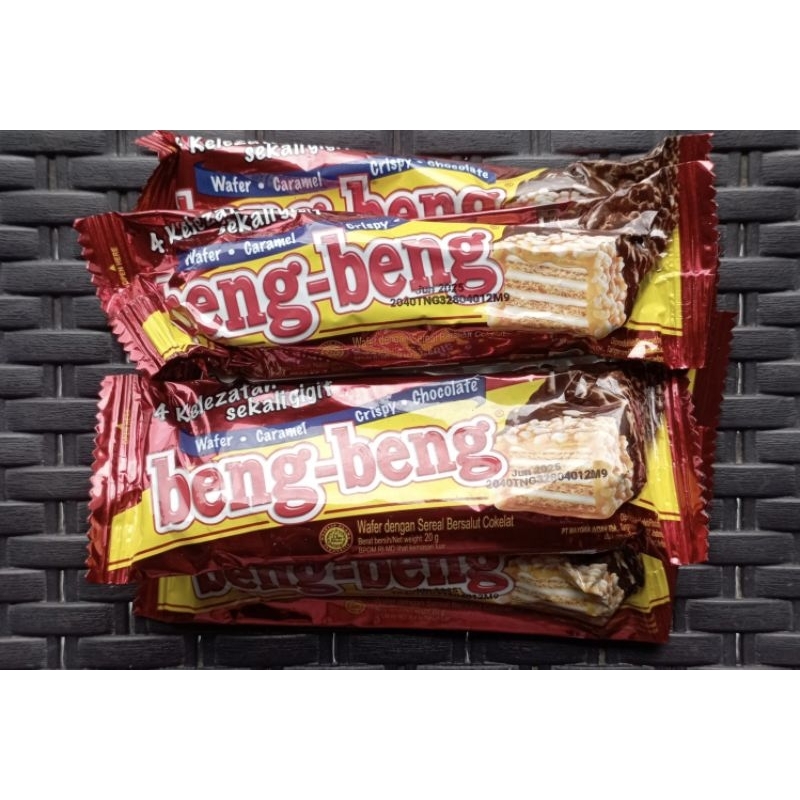 

Beng-Beng Wafer Cokelat 20 Gram (Per Pcs)