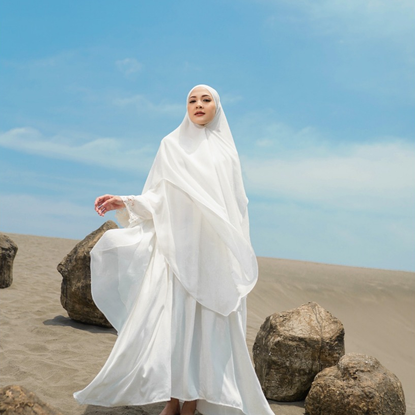 Karita - Gamis Umrah Fatimah Abaya Katun Aplikasi