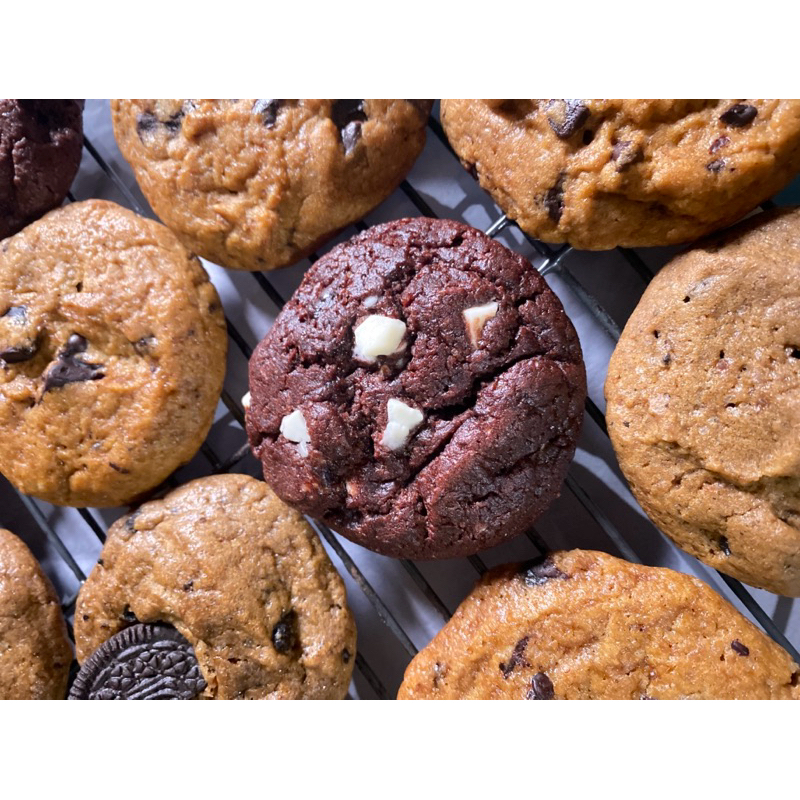 

BUY 10 GET 11| SOFT COOKIES RED VELVET CHEESE
