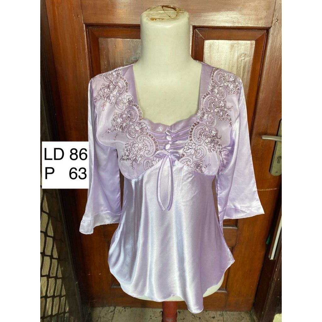 Lingerie Top Satin Lilac Lavender Atasan Wanita Bahan Licin - preloved