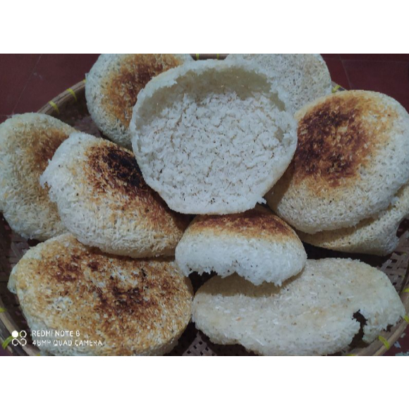 

Kerak Nasi siap Goreng 1 pcs /Cod