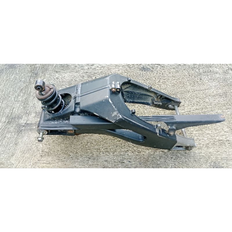 Swing Arm Set Shockbreaker ORIGINAL YAMAHA R 15