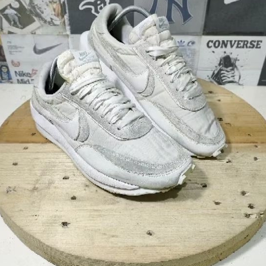 SEPATU SEC NIK**E x SACAI LD WAFFLE