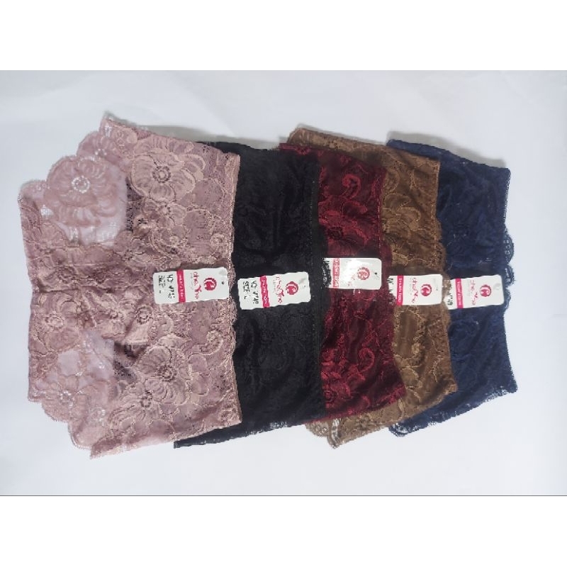 Celana dalam brokat Chelyne