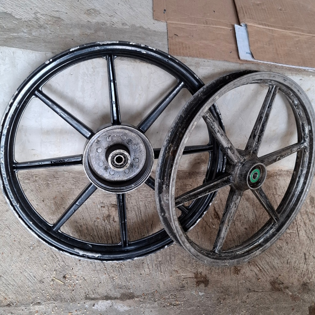 Velg rx king palang 6 palang 8 ukuran 17/160 18/185 bekas sesuai di foto