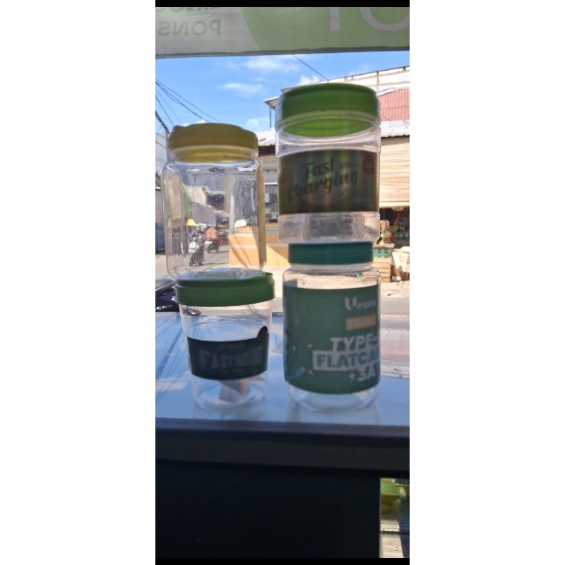 toples bekas kabel data