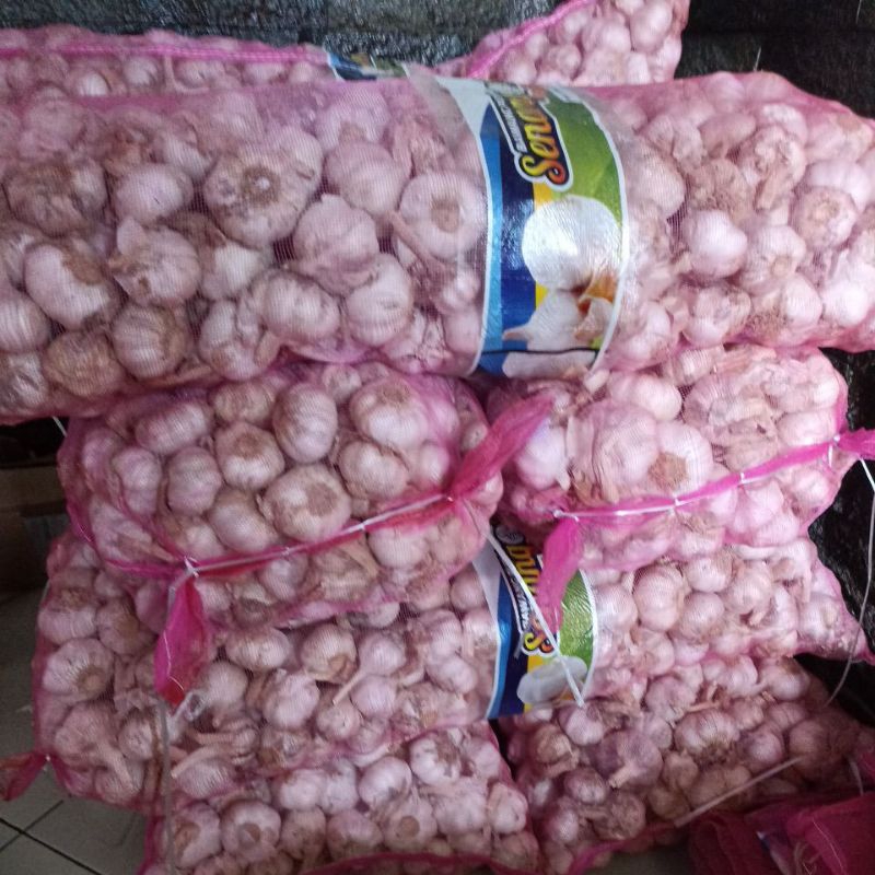 

Bawang putih Bersihin Sendiri ( 1 kg)