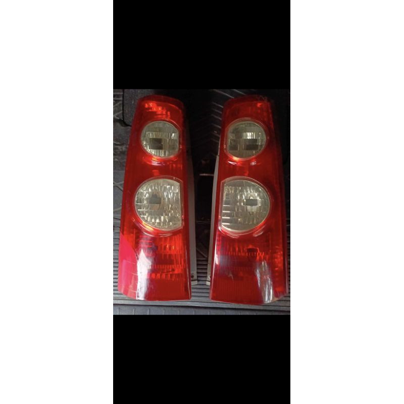 stoplamp Avanza lama