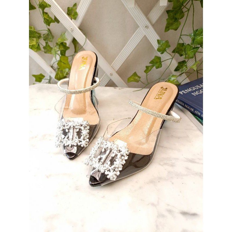Sepatu Heel Wanita Transparan Hak Tahu 3cm Kekinian/Sendal Pesta Kaca Bening (SK10)
