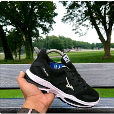 PROMO Sepatu Sekolah Runing Original Dewasa Pria/Wanita Terbaru 2023 Putih Polos White Premium Quali