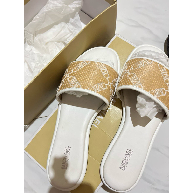 michael kors sandal preloved