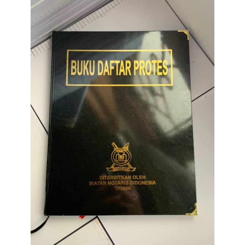 

Buku protes