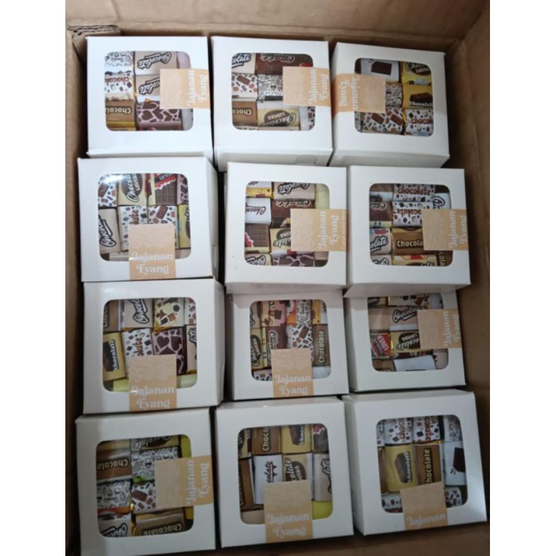 

Coklat Dubai Mini Isi 10pcs/Box