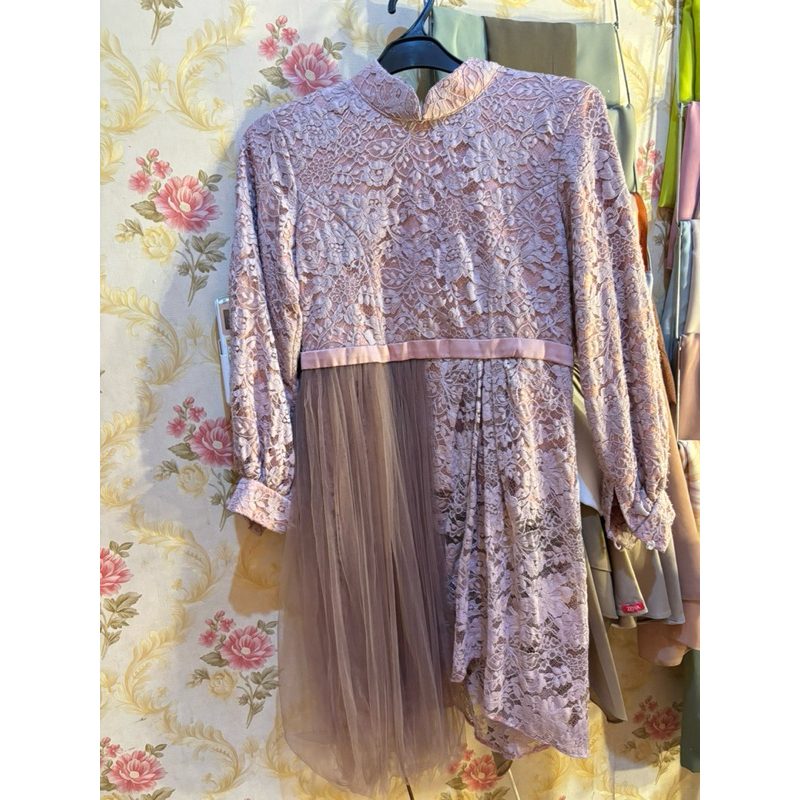 kebaya nude pink kondangan