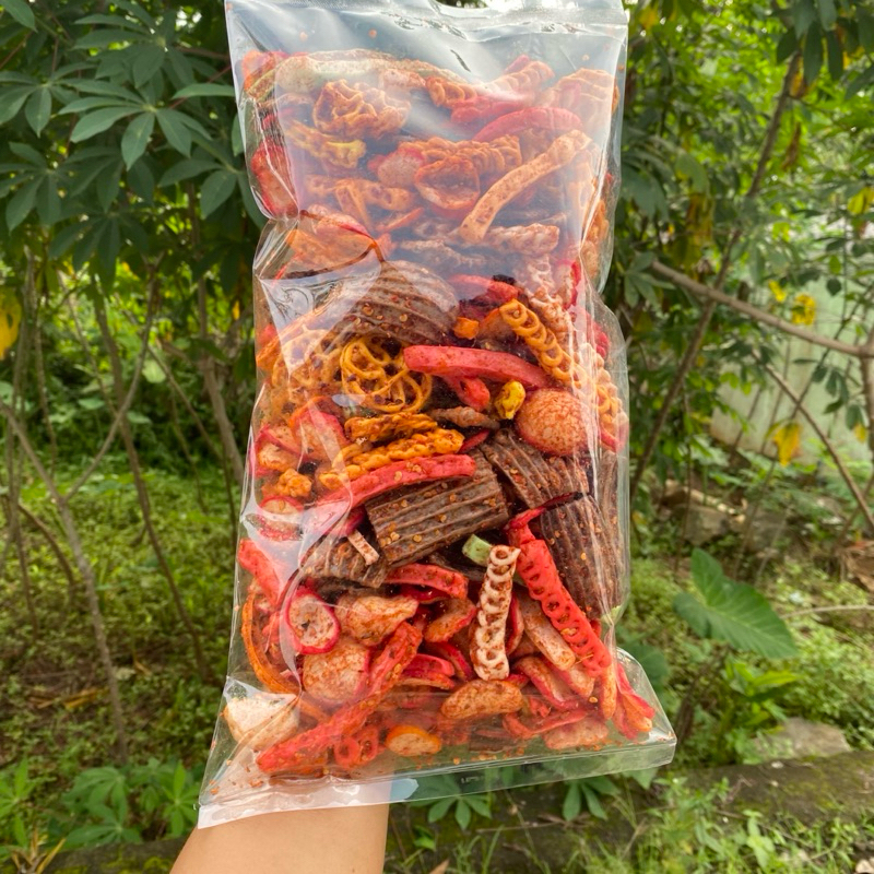 

SEBLAK CAMPUR PEDAS/KERUPUK SEBLAK CAMPUR MIX PEDAS ISI 500GR