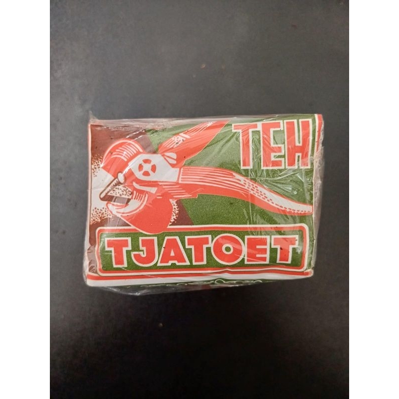 

Teh Tjatoet kecil dan besar teh catut