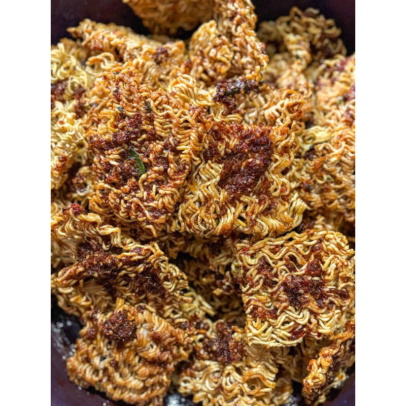 

Mie Keriting Pedas Nagih(100gram,250gram)