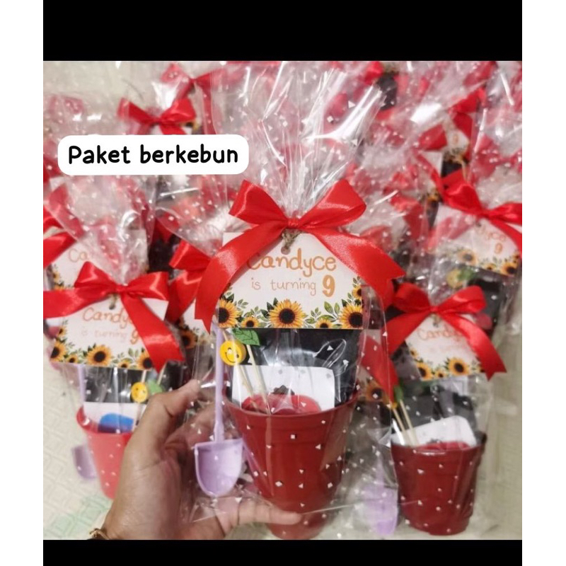 

PAKET BERKEBUN