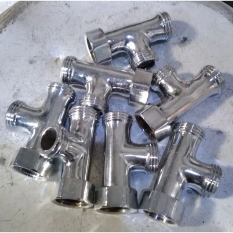 Leter T Toto // sambungan stop kran