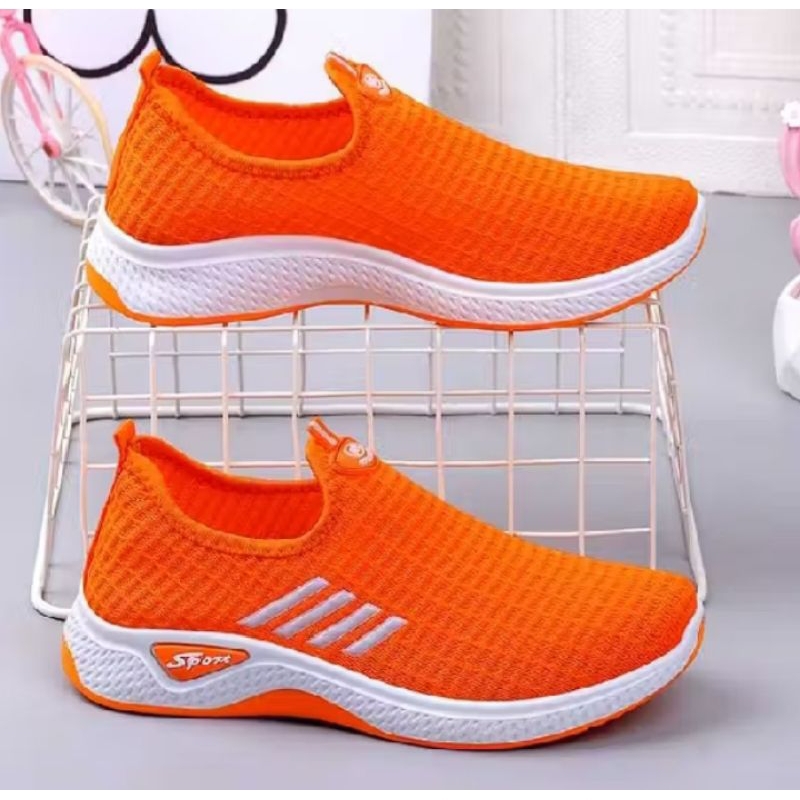 ASM, SEPATU SNEAKERS WANITA SLIP ON MODEL GARIS-GARIS/SW19/SW19N/SEPATU SNEAKERS WANITA MURAH BERKUA