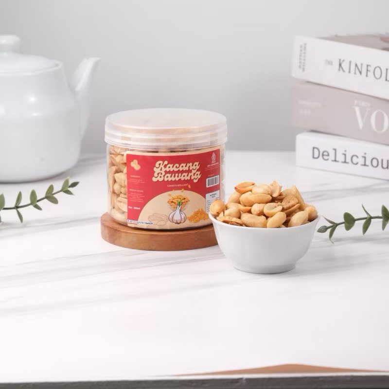 

Kacang Bawang Goreng Meledak Ledak Manis Gurih Renyah Cemilan 250 gr