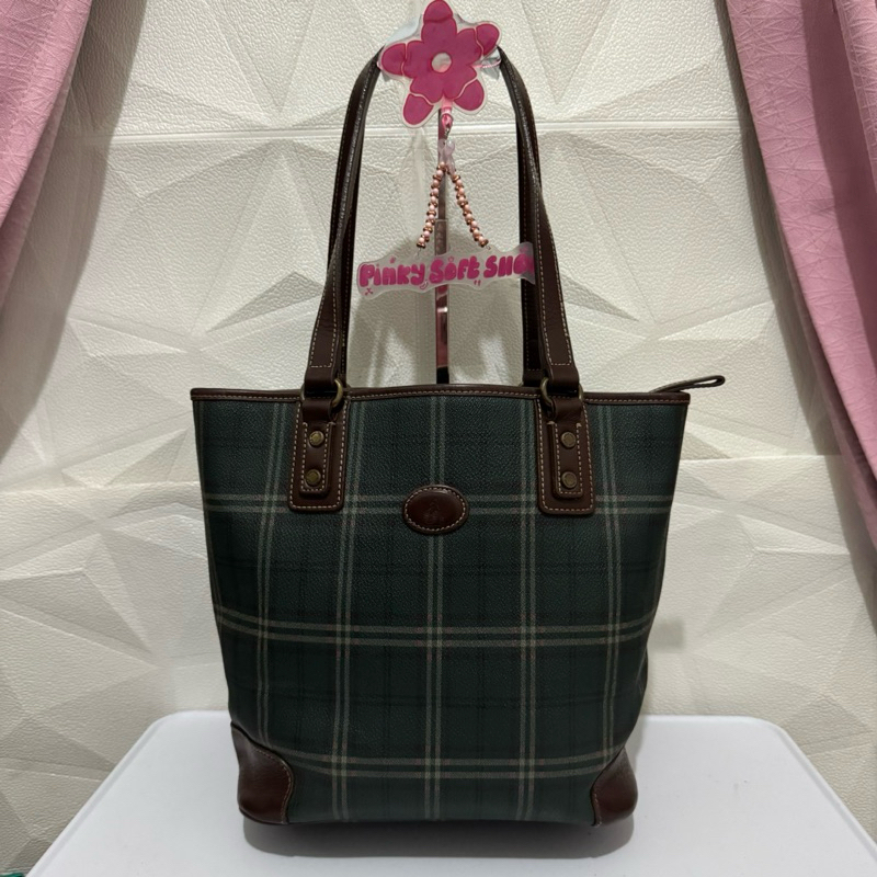 tas tote bag beanpole. tas tote bag kulit asli preloved hijau