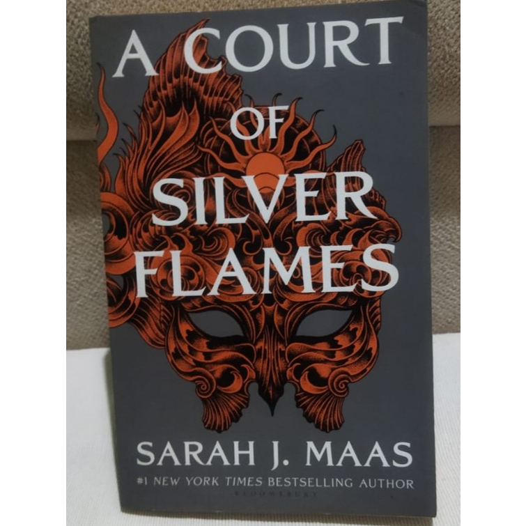 Sarah J Maas A Court of Silver Flames ACOTAR Series Book 4 English Preloved