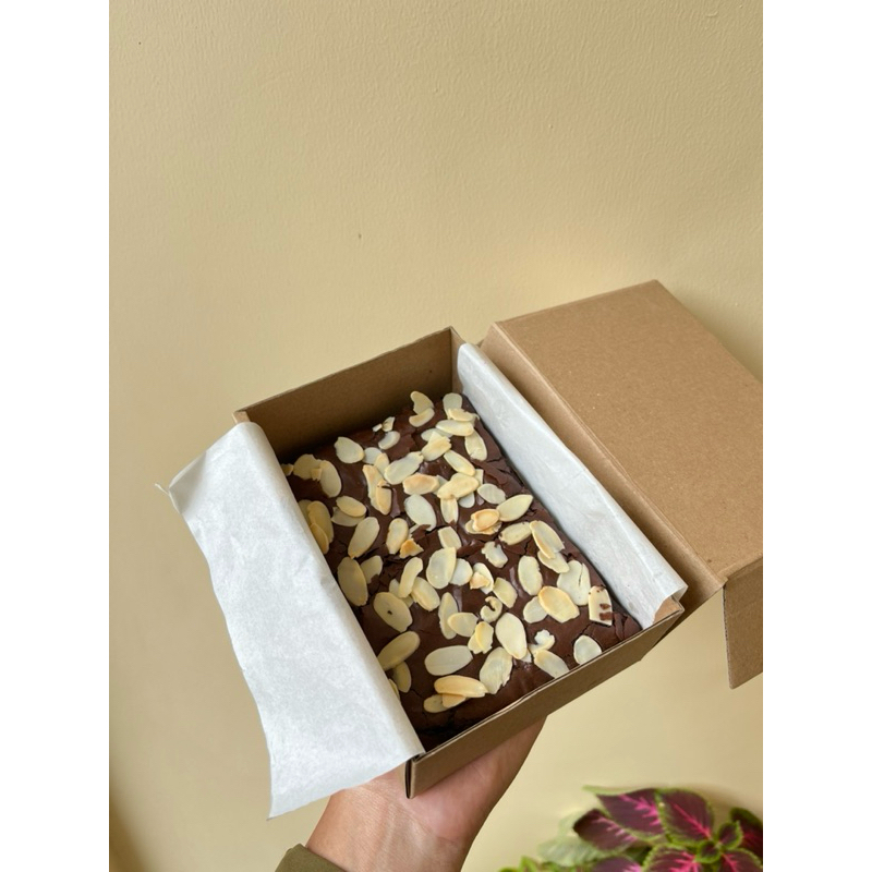 

Fudgy Brownies 15x10cm