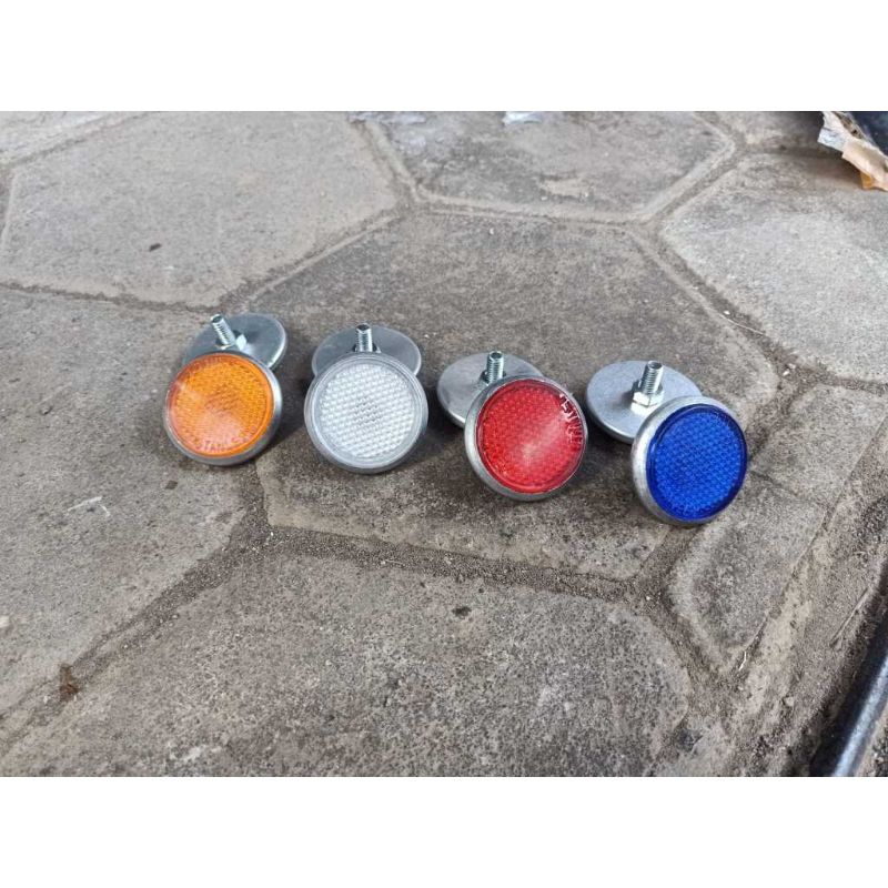 mata kucing cat eye c70 kupingan k5 warna merah putih biru kuning