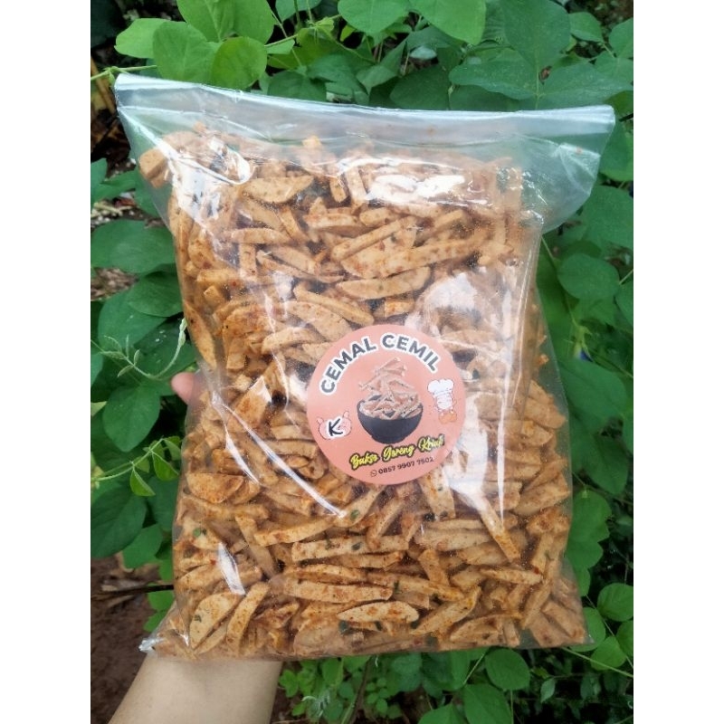 

Basreng Stik Pedas Gurih Daun Jeruk