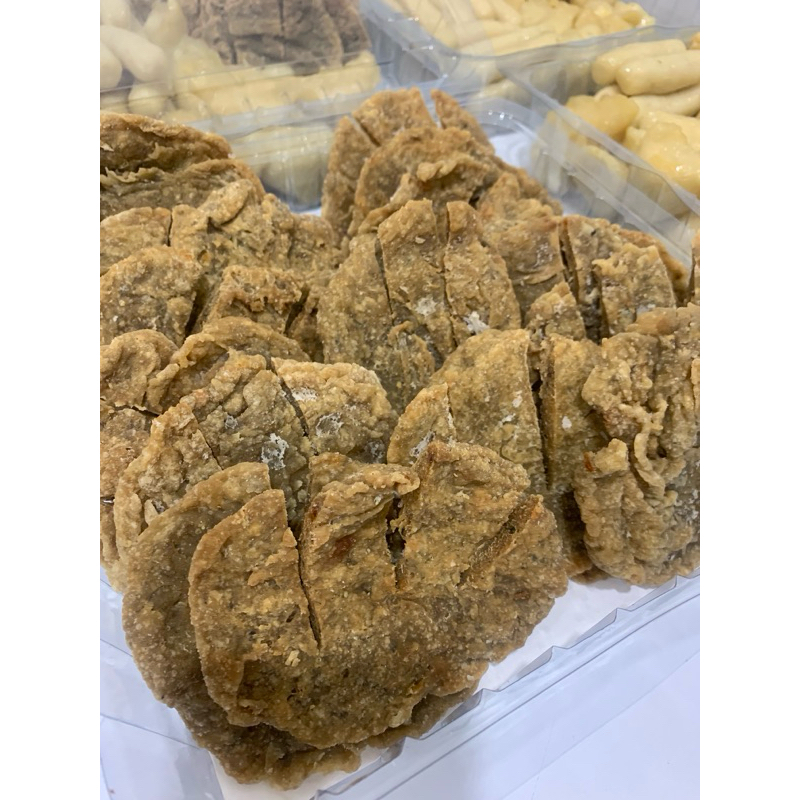 

Pempek Palembang Ikan Tenggiri Asli - Red Pempek ( Paket Kulit Cryspi) - Gluten Free - Frozen Food