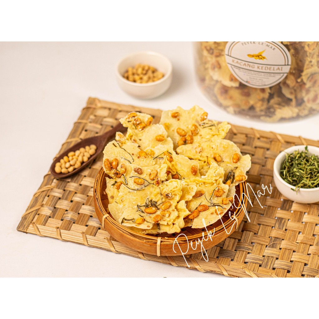 

Peyek Le'Mar - Kacang Tanah 150gr/5L/10L