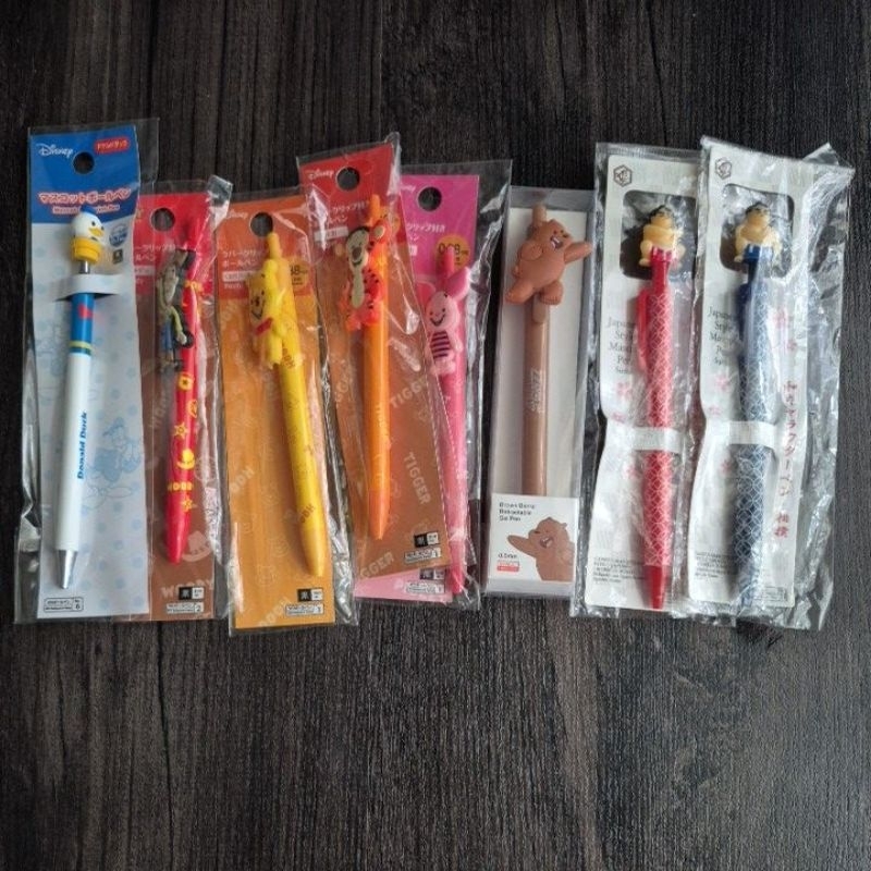 

Miniso We Bare Bears Brown Gel Pen Sumo Winnie the Pooh Piglet Tigger Tiger Tog Story Woody Donald Duck Mascot Ballpoint Pen Pena
